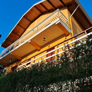  Quarto em Acomodações Particulares Casa Vegas Brasil